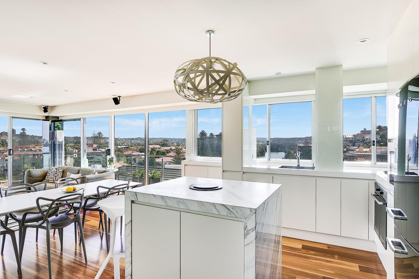 2/48a Queenscliff RoadQueenscliff, Queenscliff - Thumbnail 3