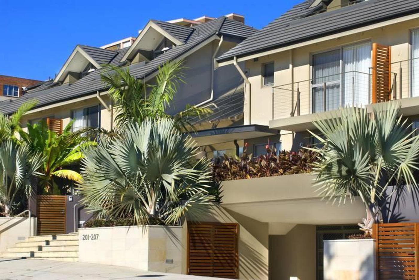 10/201-207 Sydney RoadFairlight, Fairlight - Image 1