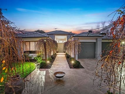 24 Rosserdale Crescent, Mount Eliza, VIC, 3930, Mount Eliza - Thumbnail 3