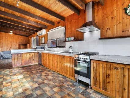 12 Dunsterville Crescent, Frankston, Frankston - Thumbnail 4