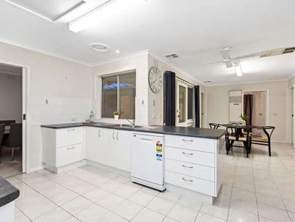 13 Wongella Court, Aspendale, VIC, 3195, Aspendale - Thumbnail 2