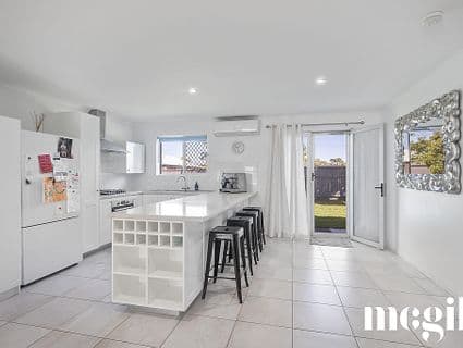 34 Saleng Crescent, Warana, QLD, 4575, Warana - Thumbnail 2