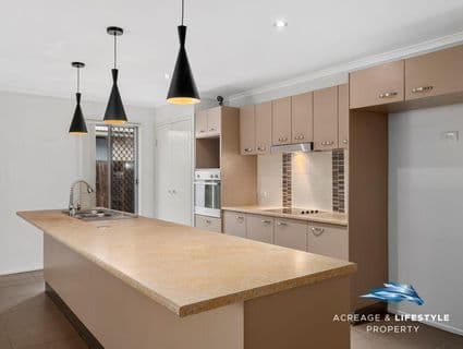 19 Coffey Court, Beachmere, QLD, 4510, Beachmere - Thumbnail 4