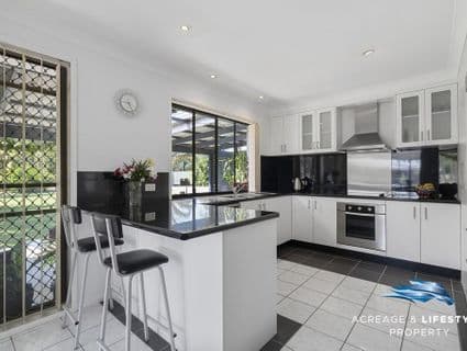 90 Relesah Drive, Ningi, QLD, 4511, Ningi - Thumbnail 2