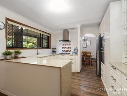 18 Moatah Drive, Beachmere, QLD, 4510, Beachmere - Thumbnail 2