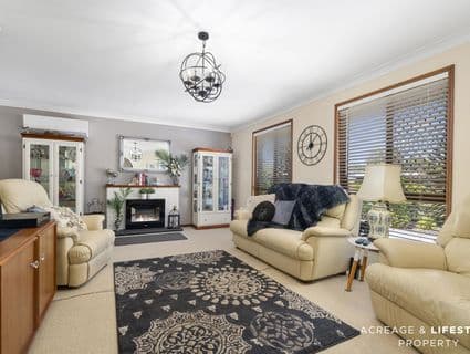18 Moatah Drive, Beachmere, QLD, 4510, Beachmere - Thumbnail 4