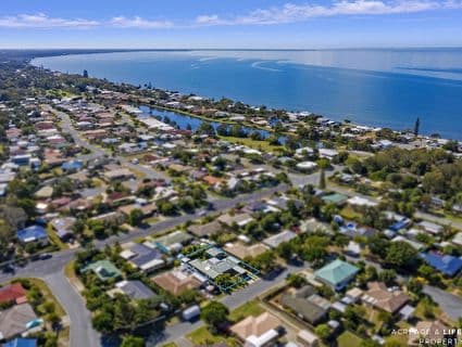 6 Intrepid Court, Beachmere, QLD, 4510, Beachmere - Thumbnail 3