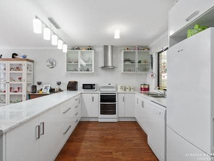 1392 Bribie Island Road, Ningi, QLD, 4511, Ningi - Thumbnail 3