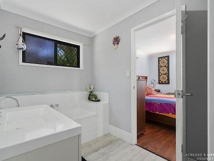 1392 Bribie Island Road, Ningi, QLD, 4511, Ningi - Thumbnail 7