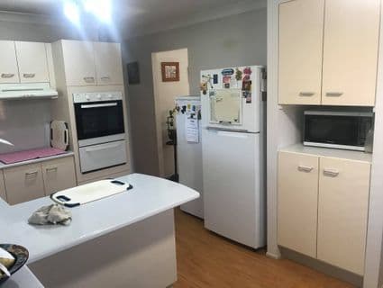 20 Patrick Street, Beachmere - Thumbnail 3