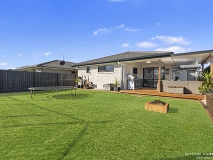 11 Grasstree Place, Ningi - Thumbnail 3
