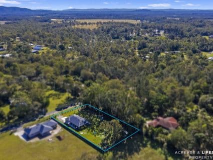 24 Richards Court, Bellmere, QLD, 4510, Bellmere - Thumbnail 2