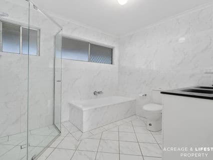 14 Dwyer st, Beachmere, QLD, 4510, Beachmere - Thumbnail 8