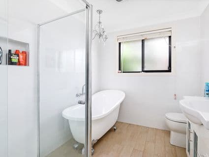 1/2 Yarle Crescent, Flinders, NSW, 2529, Flinders - Thumbnail 5