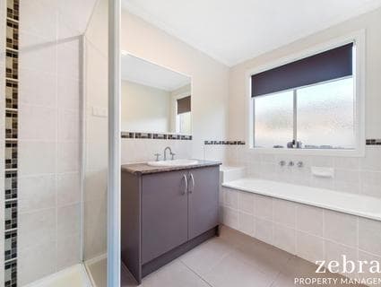 142 Webster Way, Pakenham - Thumbnail 6