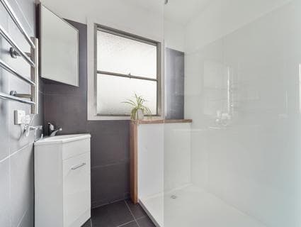31 Hickory Crescent, Frankston North - Thumbnail 6