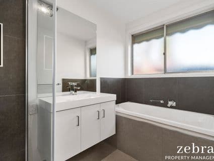 27 Carramar Drive, Frankston - Thumbnail 4