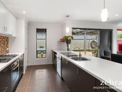 6 Dimitrios Close, Skye - Thumbnail 7