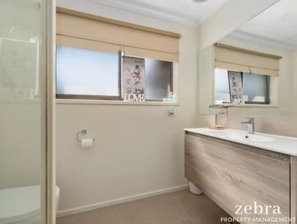 2 Woodlands Grove, Frankston - Thumbnail 8