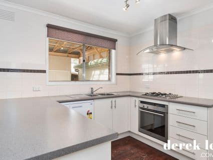 2 Lytham Court, Langwarrin - Thumbnail 5