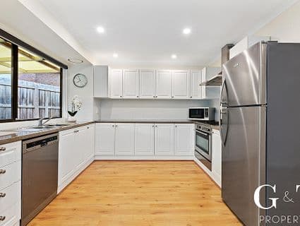 86 Raphael Crescent, Frankston - Thumbnail 3