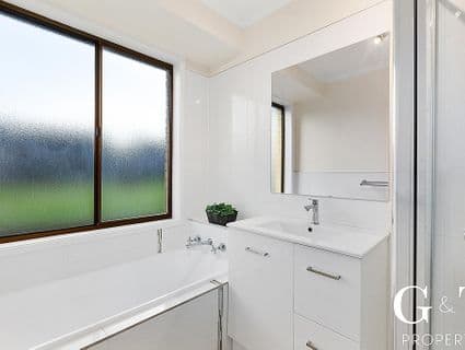 86 Raphael Crescent, Frankston - Thumbnail 6