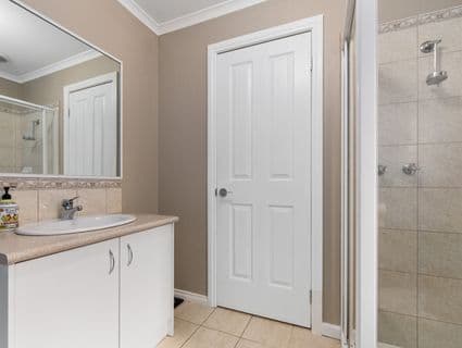 45 Linda Drive, Cranbourne West - Thumbnail 4