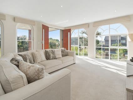 33 Menzies Close, Frankston South - Thumbnail 4