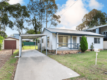 4 Lakeshore Avenue, Kingfisher Shores, NSW, 2259, Kingfisher Shores - Thumbnail 3