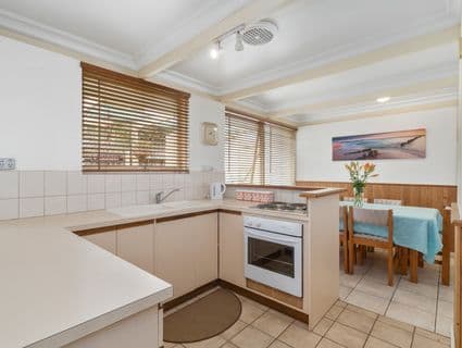 2 Peter Court, Seaford - Thumbnail 5