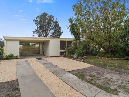 2 Peter Court, Seaford - Image 1