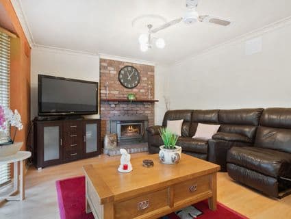 4 Ilma Court, Seaford, VIC, 3198, Seaford - Thumbnail 2