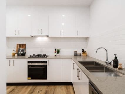 1/84 Heatherhill Road, Frankston - Thumbnail 4