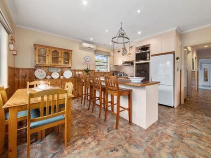 30 Hickory Crescent, Frankston North - Thumbnail 6