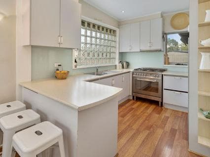 24 Johnstone Street, Seaford, VIC, 3198, Seaford - Thumbnail 8