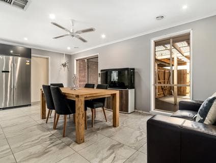 5 Tattler Street, Carrum Downs - Thumbnail 8