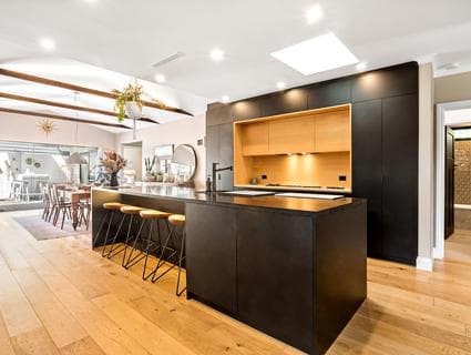 18a Robert Street, Parkdale - Thumbnail 3