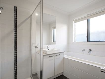 6 Cartwright Grove, Cranbourne East, VIC, 3977, Cranbourne East - Thumbnail 6
