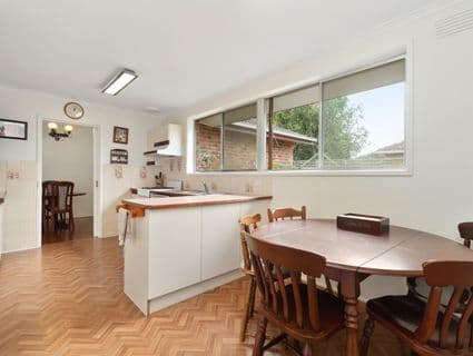 2 Milford Crescent, Frankston - Thumbnail 6