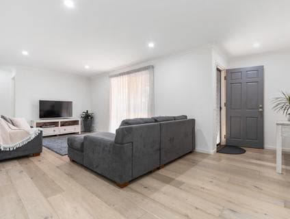 43 Taketa Crescent, Frankston - Thumbnail 2