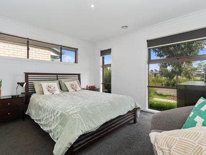 21 Leyland Drive, Narre Warren South - Thumbnail 4