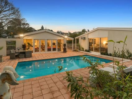 16 Menzies Close, Frankston South - Thumbnail 3
