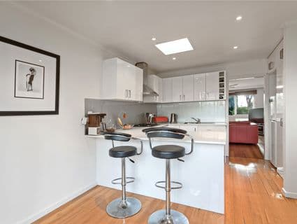 2/17 Olive Grove, Mentone, VIC, 3194, Mentone - Thumbnail 3
