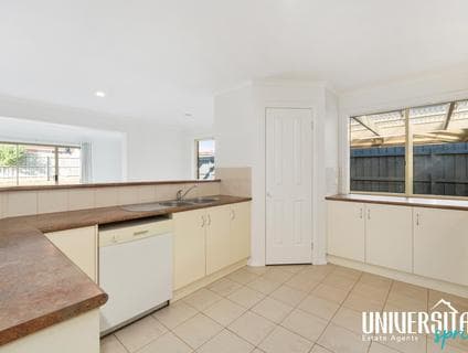 6 Blainroe Crescent, Cranbourne - Thumbnail 4