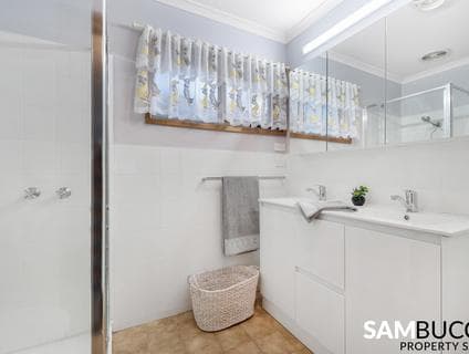 4 Rose Court, Somerville - Thumbnail 4
