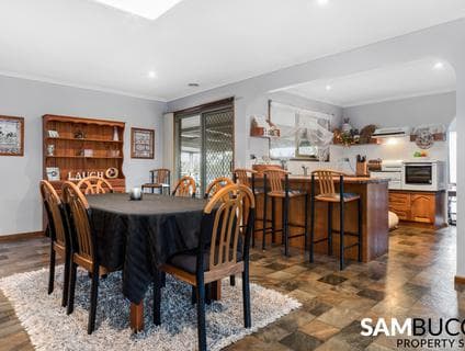 4 Rose Court, Somerville - Thumbnail 5