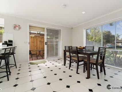 11 Charleville Court, Carrum Downs - Thumbnail 3