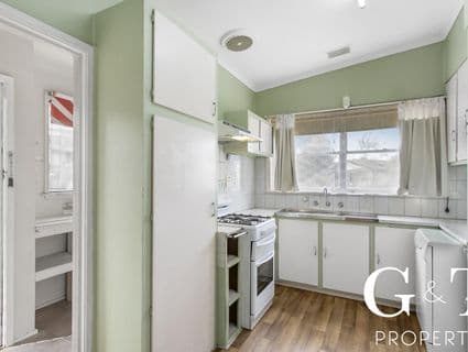 8 Bouvardia Crescent, Frankston North - Thumbnail 5