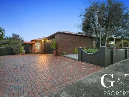 8 Courageous Court, Frankston - Thumbnail 2