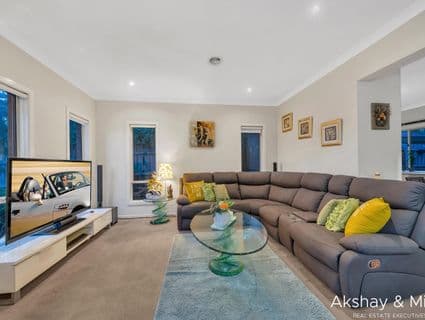 3/102 Fleetwood Drive, Narre Warren, VIC, 3805, Narre Warren - Thumbnail 2